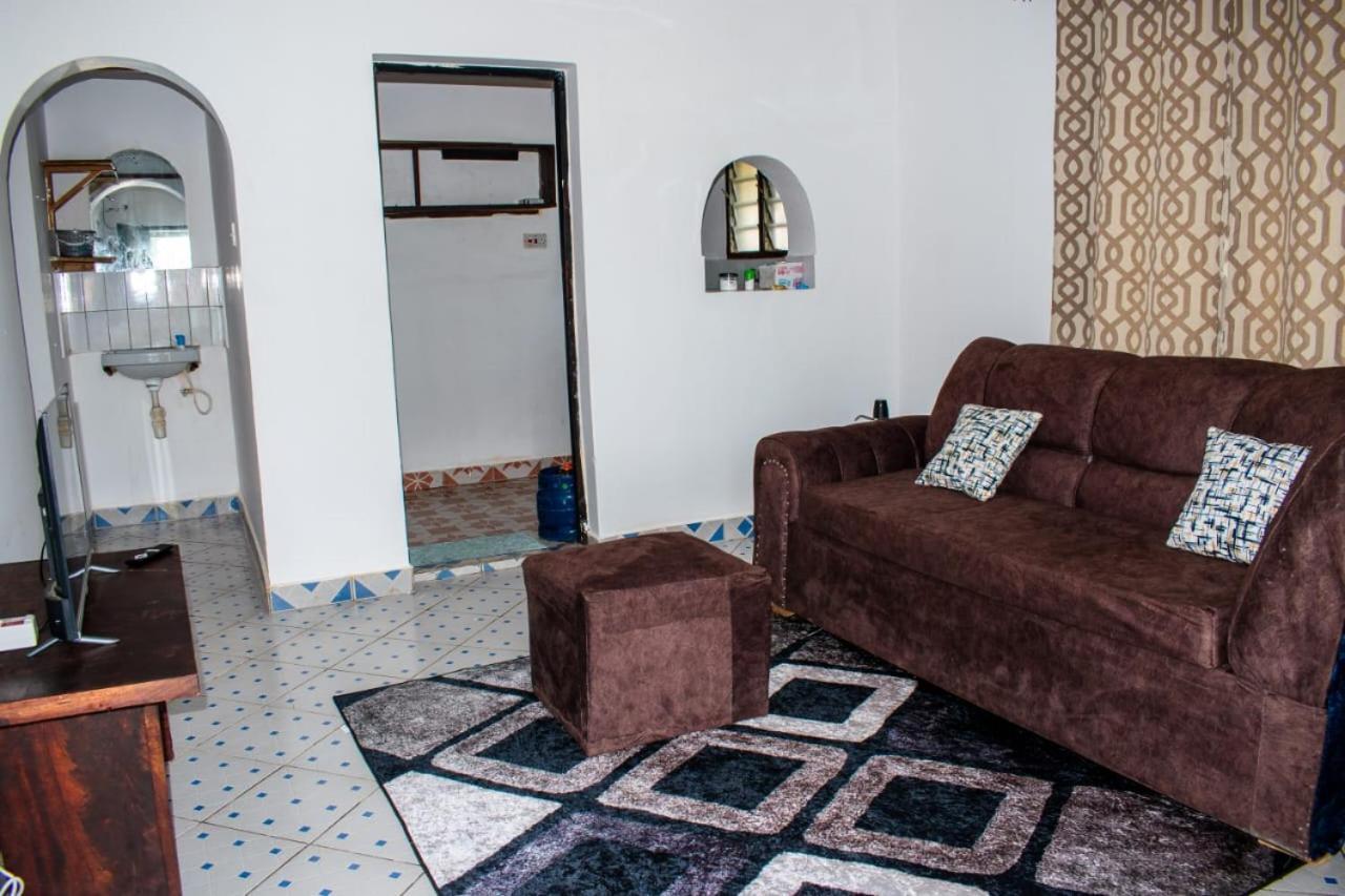 Southside Apartment Diani Beach Esterno foto